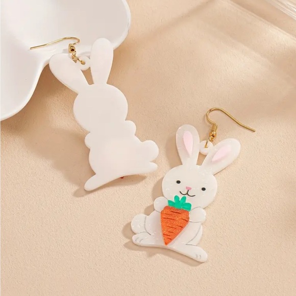 Bunny Rabbit Earrings - Picture 2 of 3